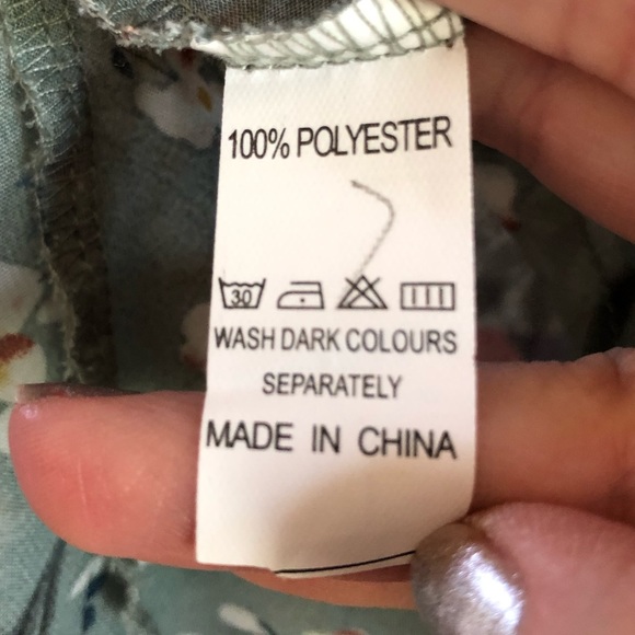 NWOT Chiffon Floral Kimono - Picture 7 of 7